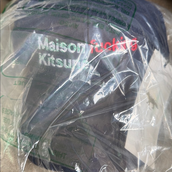 MAISON KITSUNE Navy Blue Cap - Picture 3 of 3